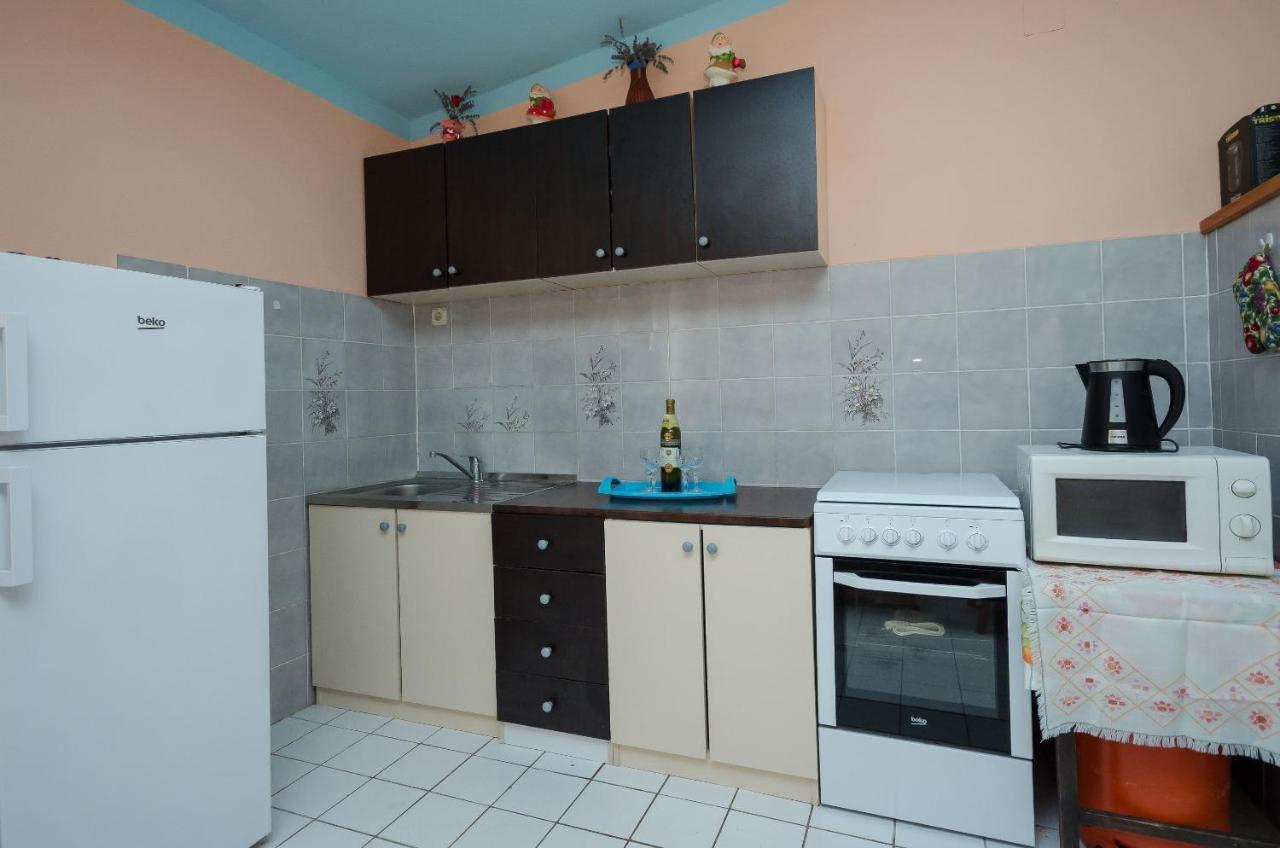 Apartment Marija Zdenko Lopar Eksteriør bilde